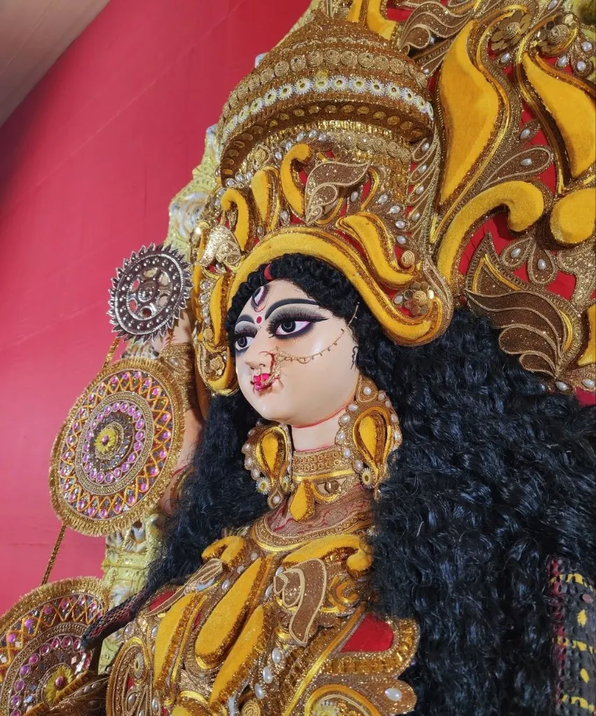 Profile view of Maa Jagadhatri